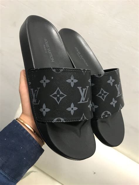 chanclas louis vuitton supreme mujer|louis vuitton sandals sale.